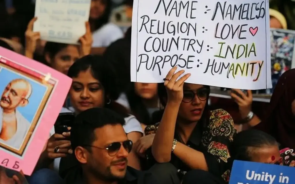 Hindu-Muslim Hate in India (2025): Historical Roots, Modern Realities, and Solutions